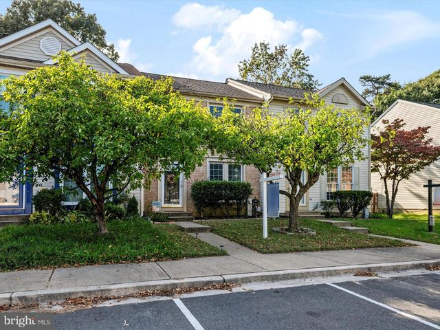 2139 COMMISSARY CIR, Odenton, MD 21113