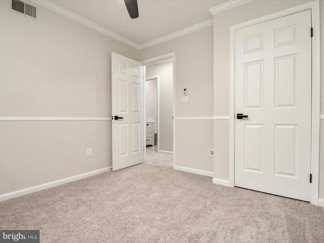 2139 COMMISSARY CIR, Odenton, MD 21113