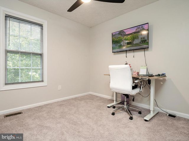 2139 COMMISSARY CIR, Odenton, MD 21113