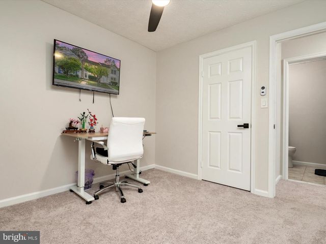2139 COMMISSARY CIR, Odenton, MD 21113