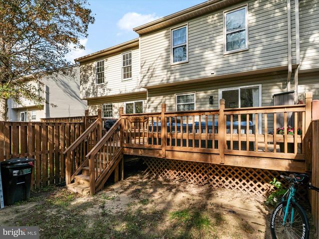 2139 COMMISSARY CIR, Odenton, MD 21113