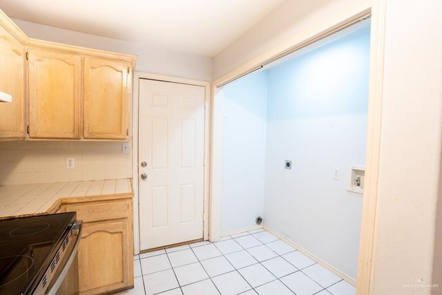 2115 Ebony Avenue, Mcallen, TX 78501