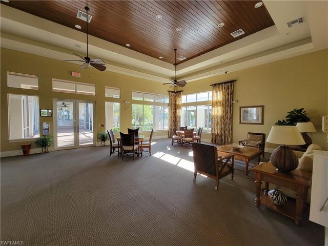 3037 Driftwood WAY 3505, Naples, FL 34109