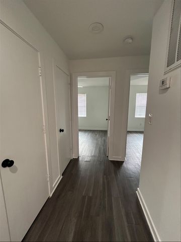 321 E 8th Street 111, Dallas, TX 75203