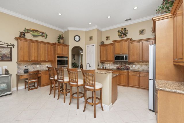 7424 Laurels Place, Port St. Lucie, Port St Lucie, FL 34986