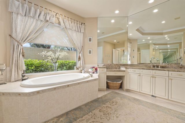 7424 Laurels Place, Port St. Lucie, Port St Lucie, FL 34986