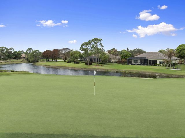 7424 Laurels Place, Port St. Lucie, Port St Lucie, FL 34986