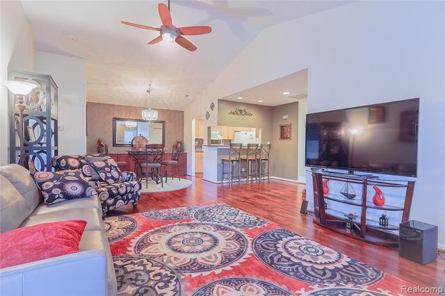 3581 Oakmonte Boulevard, Rochester, MI 48306