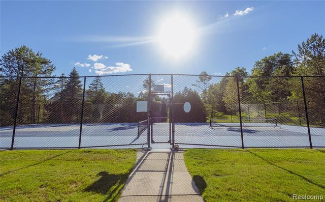 3581 Oakmonte Boulevard, Rochester, MI 48306