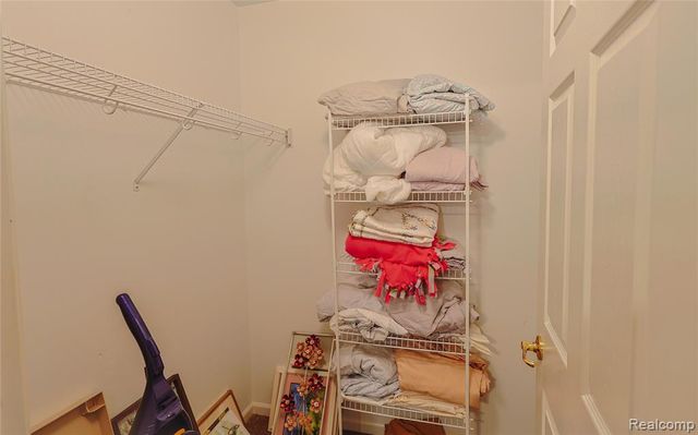3581 Oakmonte Boulevard, Rochester, MI 48306