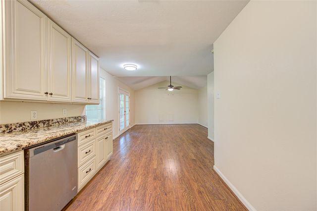 5730 Southminster Drive, Houston, TX 77035