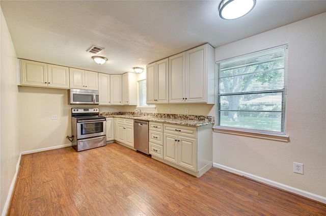 5730 Southminster Drive, Houston, TX 77035