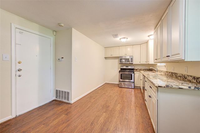 5730 Southminster Drive, Houston, TX 77035