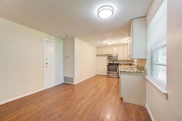 5730 Southminster Drive, Houston, TX 77035