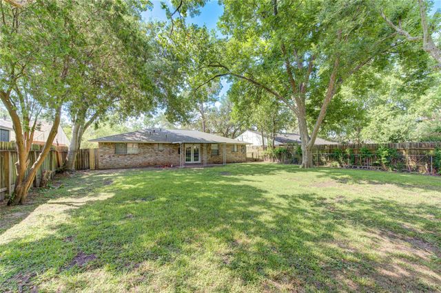 5730 Southminster Drive, Houston, TX 77035