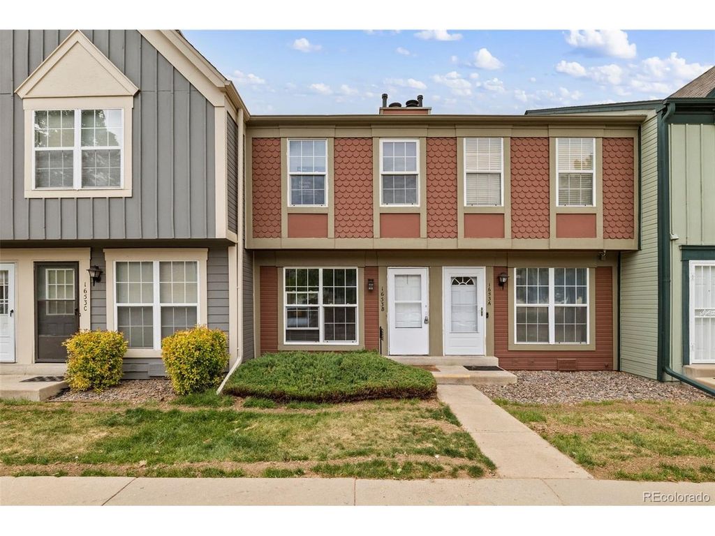 1653 S Blackhawk Way B, Aurora, CO 80012