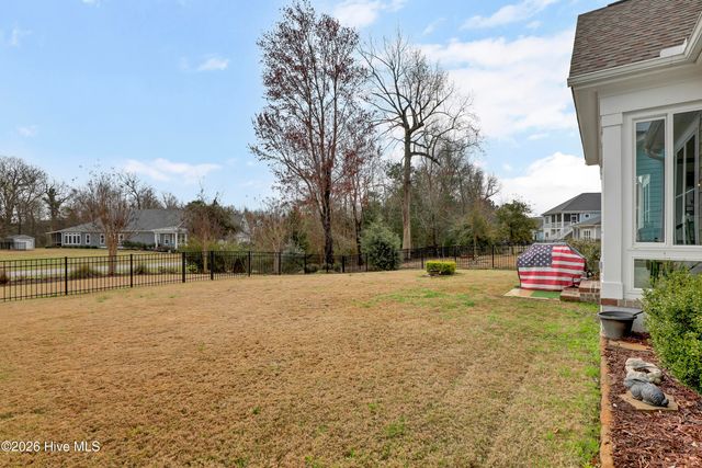 858 Lake Willow Way, Holly Ridge, NC 28445