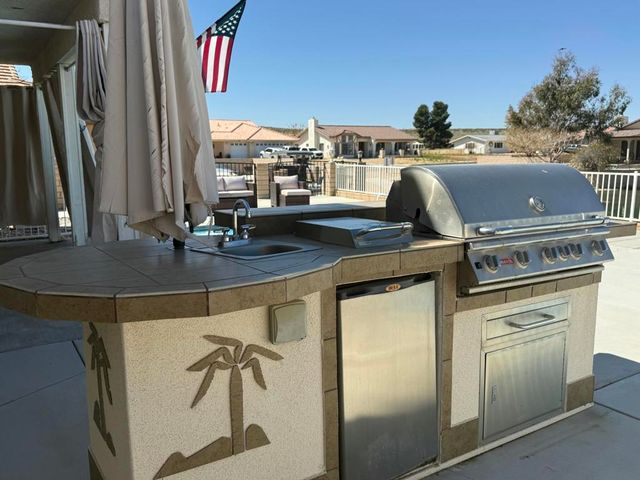 26334 Edgewater Lane, Helendale, CA 92342