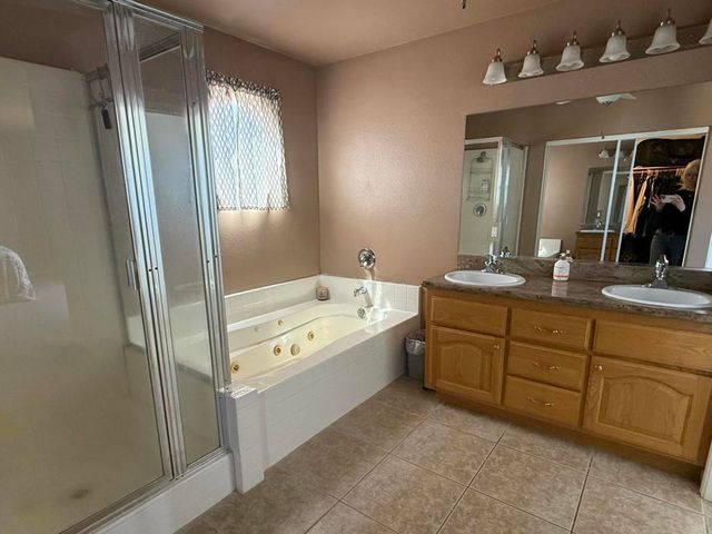 26334 Edgewater Lane, Helendale, CA 92342