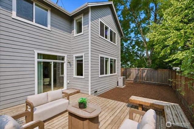 12936 NE 198th Place, Woodinville, WA 98072