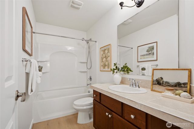 12936 NE 198th Place, Woodinville, WA 98072