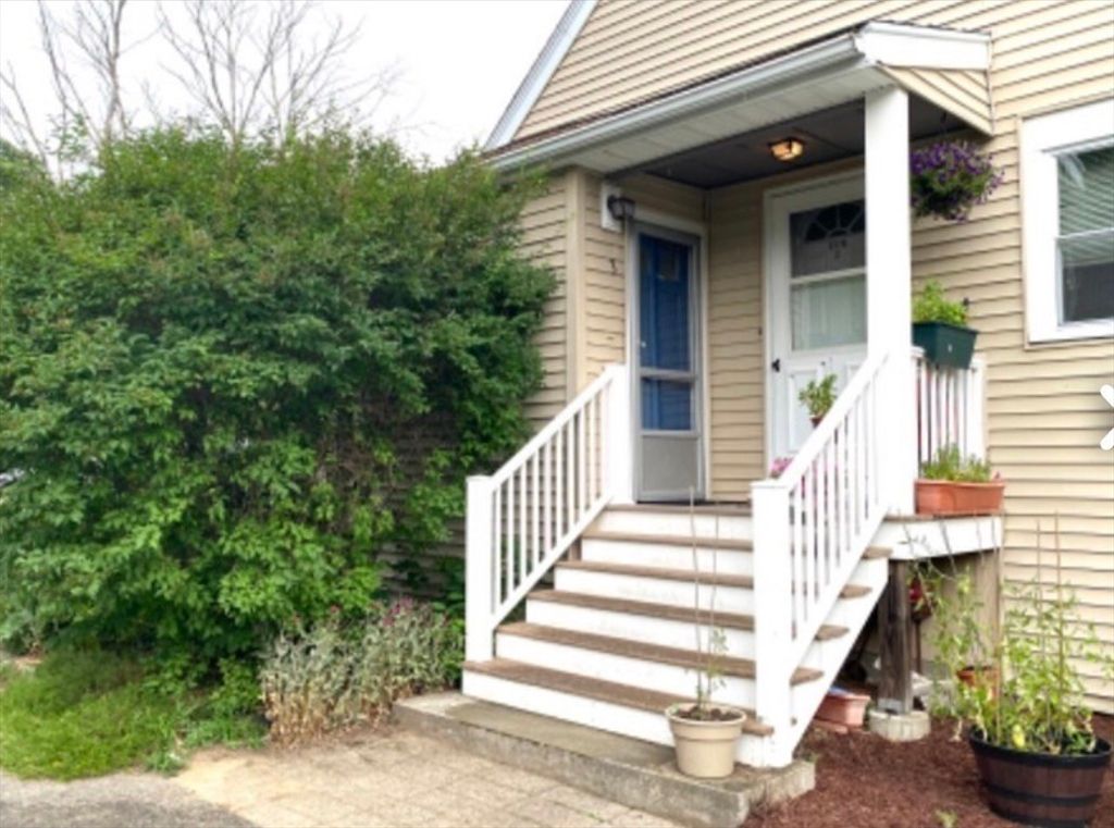 337R Village St 1a, Millis, MA 02054