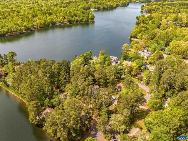 942 JEFFERSON DR, Palmyra, VA 22963