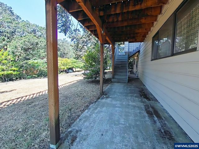 3007 NW Angelica Dr, Corvallis, OR 97333