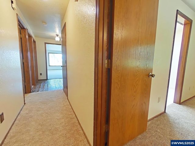 3007 NW Angelica Dr, Corvallis, OR 97333