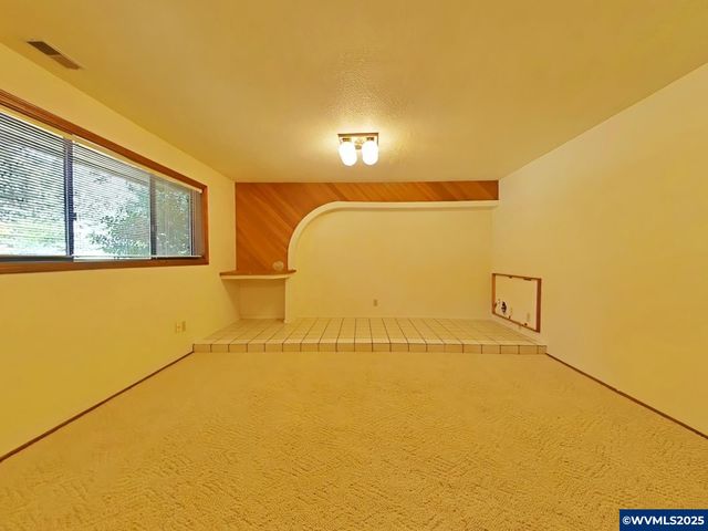 3007 NW Angelica Dr, Corvallis, OR 97333