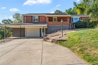 110 Mason Rd, Economy, PA 15005