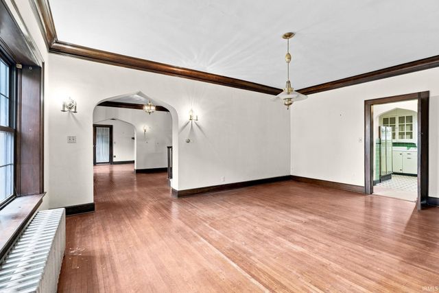 11000 Old State Road, Evansville, IN 47711