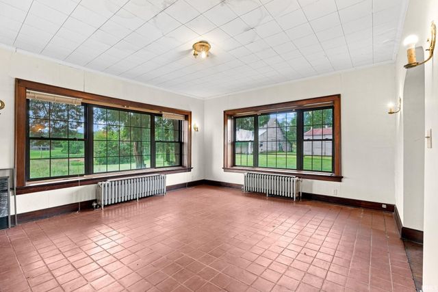 11000 Old State Road, Evansville, IN 47711
