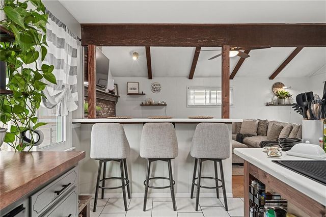 8329 WILLOW Way, Raytown, MO 64138