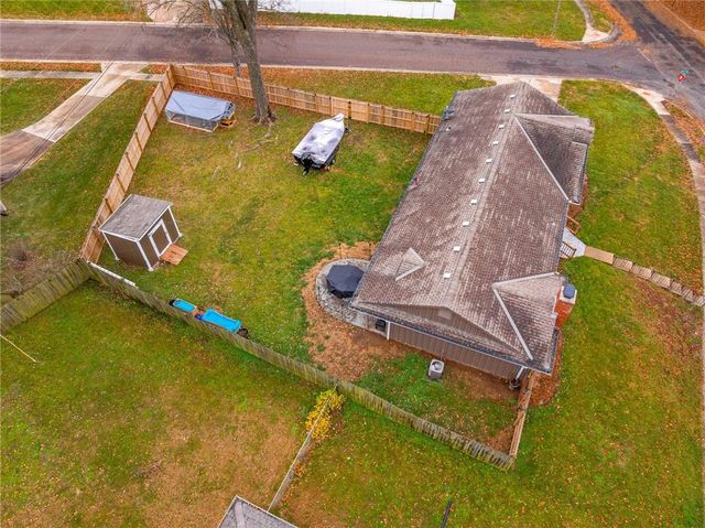 8329 WILLOW Way, Raytown, MO 64138