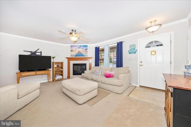 235 MONTCLAIR CT, Hagerstown, MD 21742