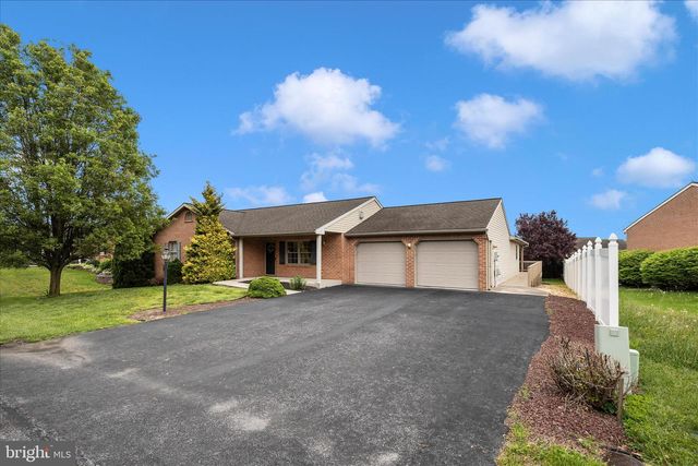 235 MONTCLAIR CT, Hagerstown, MD 21742