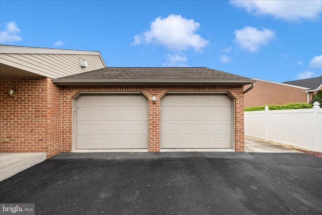 235 MONTCLAIR CT, Hagerstown, MD 21742