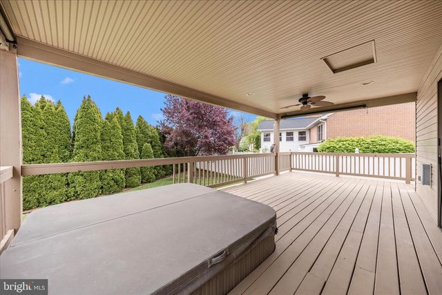 235 MONTCLAIR CT, Hagerstown, MD 21742