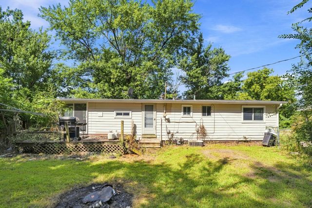 7425 25TH Street, Milan, IL 61264