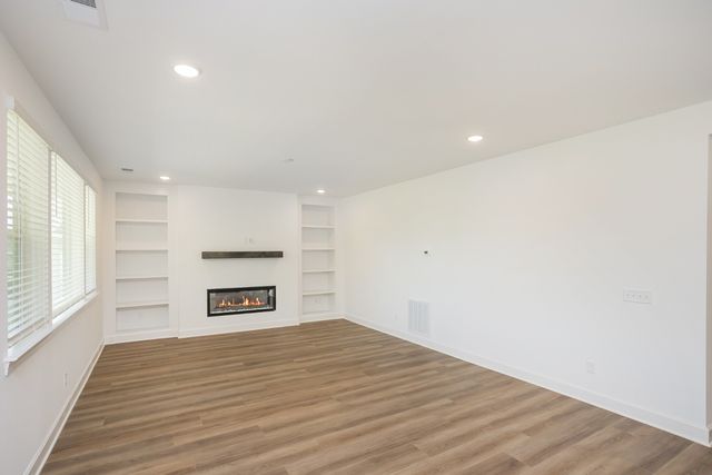 134 West Cassa Way, Mount Juliet, TN 37122