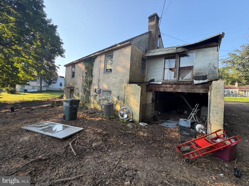109 COUNTY LINE RD, FEASTERVILLE-TREVOSE, PA 19053 — photo 4