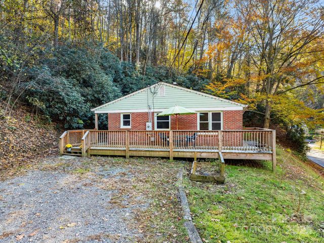 456 Rector Corner Road, Marshall, NC 28753