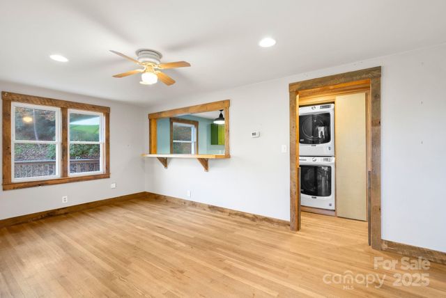 456 Rector Corner Road, Marshall, NC 28753