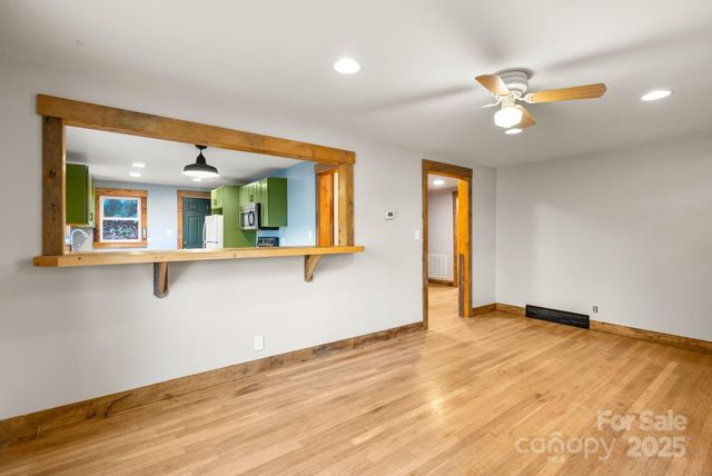 456 Rector Corner Road, Marshall, NC 28753