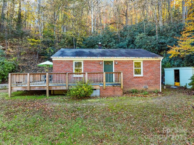456 Rector Corner Road, Marshall, NC 28753