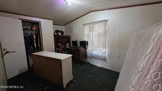 16517 VILLAGE GREEN Drive N, Jacksonville, FL 32234