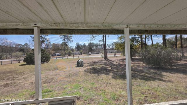 16517 VILLAGE GREEN Drive N, Jacksonville, FL 32234