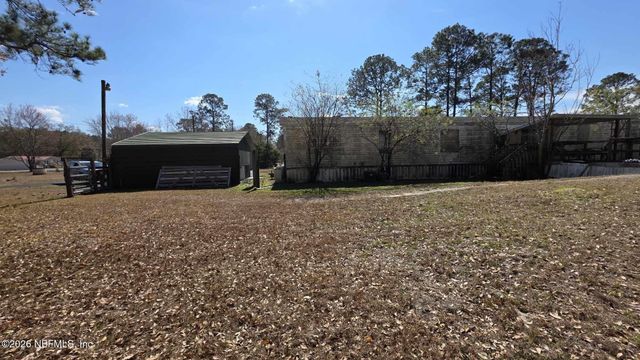 16517 VILLAGE GREEN Drive N, Jacksonville, FL 32234