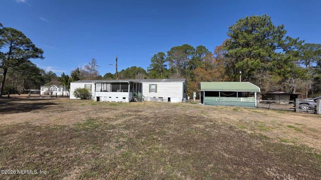16517 VILLAGE GREEN Drive N, Jacksonville, FL 32234